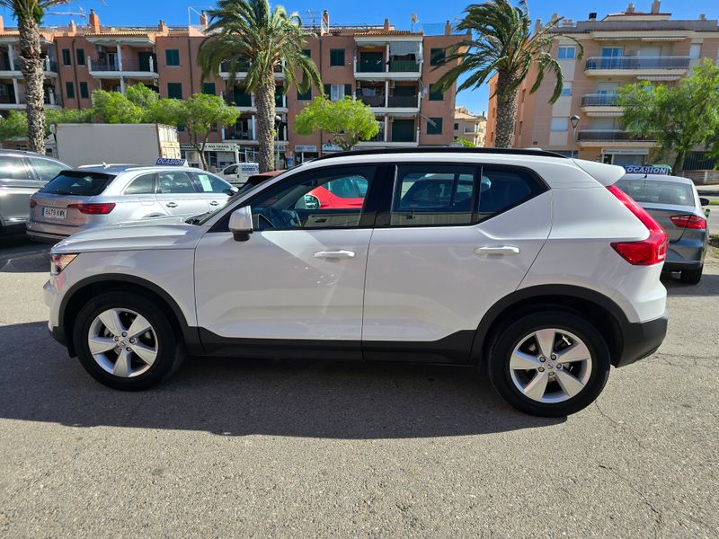 Volvo XC40 2020, foto 10