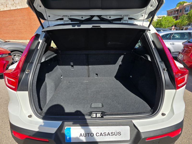 Volvo XC40 2020, foto 15