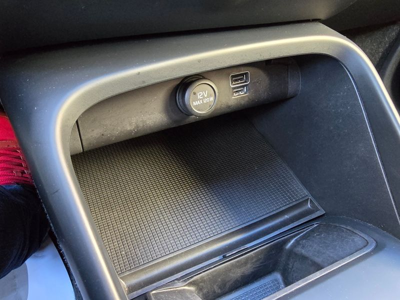 Volvo XC40 2020, foto 43
