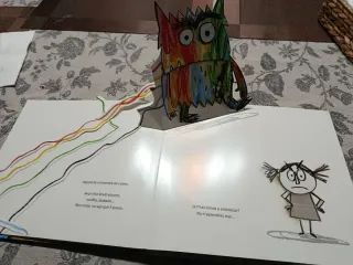 El Monstre de Colors, un llibre pop-up