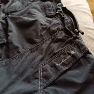 Pantalon Endura Negro