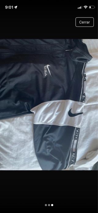 Chaqueta Nike Vintage Negra y Blanca