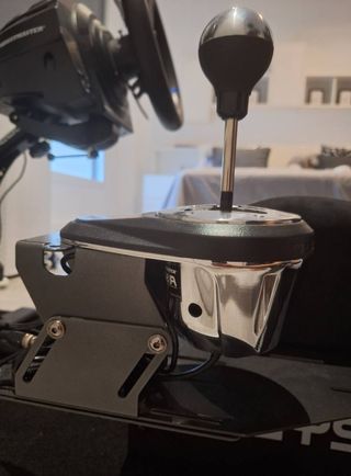 Playseat y Volante T300RS Sim Racing