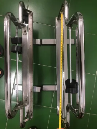 Soporte para rollos de papel de envolver