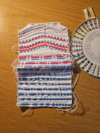 Máquina de coser con mueble