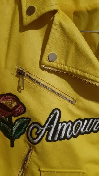 Cazadora Polipiel Amarilla OSLEY