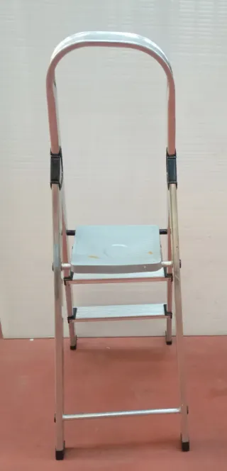 Escalera 3 peldaños aluminio