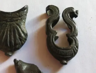 Conteras medievales de bronce