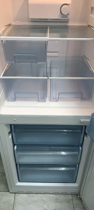 NEVERA COMBI BALAY NO FROST ENERGÍA A+