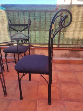 Mesa y 4 sillas terraza/jardín