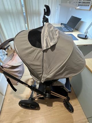 Carretto Cybex Priam elegante per passeggiate con stile