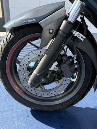 Yamaha Xmax 125 Ironmax Negra/Gris