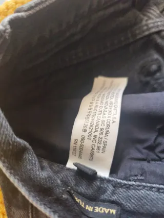 Pantalón vaquero recto negro Massimo Dutti