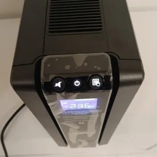 Gruppo di continuità APC Back-UPS Pro 1500