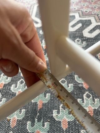 Burro perchero metal y mimbre