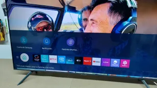 Samsung Smart TV 55 4K UHD REAL, BLUETOOTH