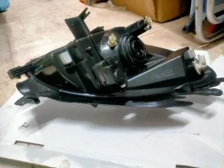 Faro Izquierdo Citroen Xsara Picasso