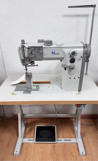 Máquina de coser industrial Adler triple arrastre