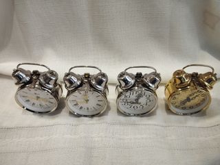 Lote 4 despertadores MICRO campanas 22,50€ unidad