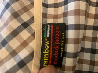 Conjunto chubasquero y gorro