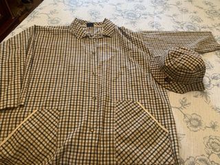 Conjunto chubasquero y gorro