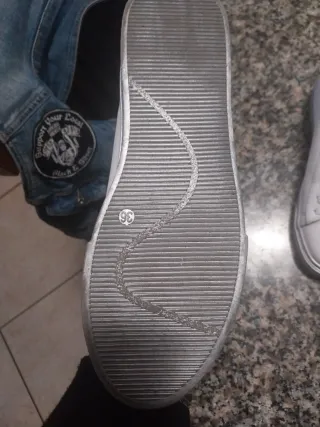 Scarpe da ginnastica bianche con strass