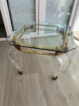 Mesa de centro cristal y metal dorado