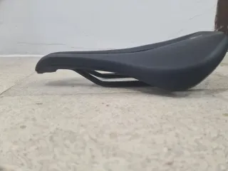 Sillín Specialized Power CR-MO 143mm