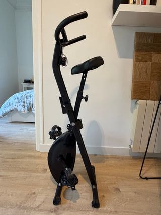 Bicicleta Estática Plegable Negra