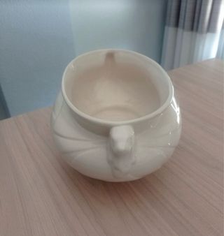 Cuenco de cerámica blanco