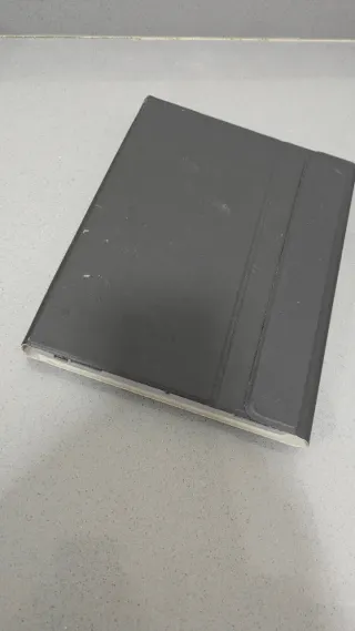 Funda y Teclado Bluetooth iPad 7ª Gen