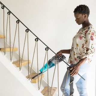 Aspiradora de escoba con cable