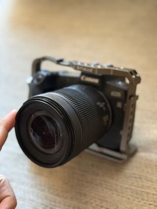 Kit Cine Canon EOS R FULL FRAME+ Lentes V-Mount