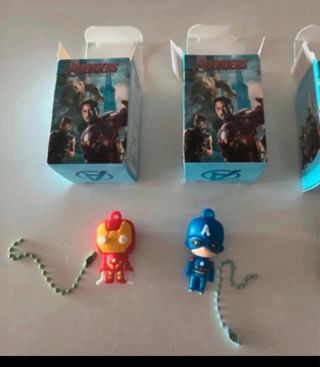 Pack 4 Llaveros Avengers Nuevos