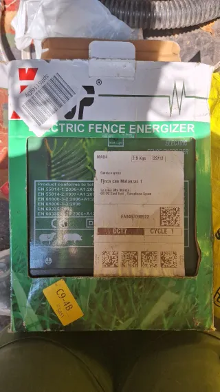 Se vende Pastor Electrico y Cuerda Eléctrica Premi