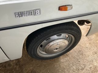 RENAULT 8 de 1970 primera serie.