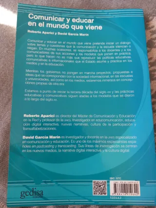Comunicar y educar en el mundo que viene