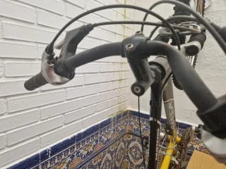 Bicicleta Orbea Mustang Negra y Amarilla