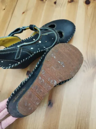 Sandalias de piel Art negras mujer