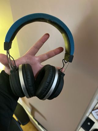 Auriculares swiss+go azules y plateados