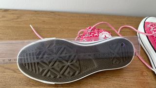 Converse altas rosas con estampado