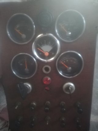 Panel de instrumentos para barco