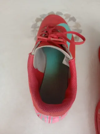 Zapatillas de fútbol Nikeercurial rosas y turquesa