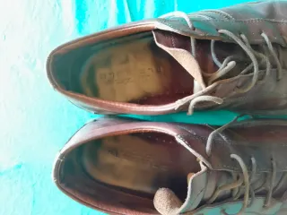 Scarpe uomo in pelle marrone