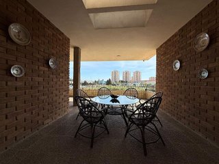 Chalet en alquiler en Vistahermosa en Alicante