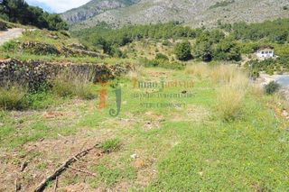 Terreno en venta en Callosa d´En Sarrià