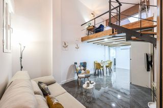 Dúplex en alquiler en Berruguete en Madrid