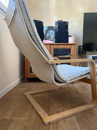 Mecedora de tela y madera