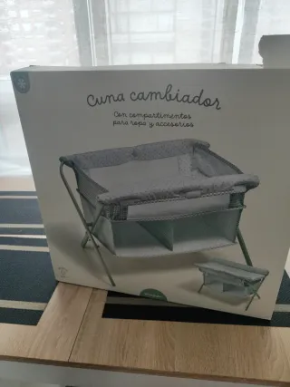 Cuna cambiador para muñecas