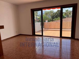 Ático en alquiler en Zona Botánico en Puerto de la Cruz